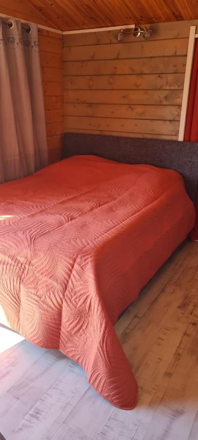 Le Chalet Des Dany Saint-Mamert-du-Gard Экстерьер фото